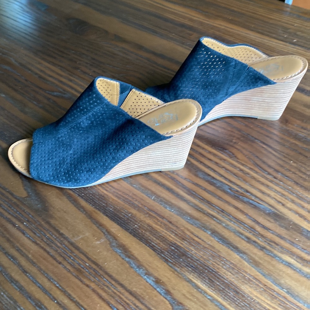 Franco Sarto Yvette Black Wedge Slip on Sandal
